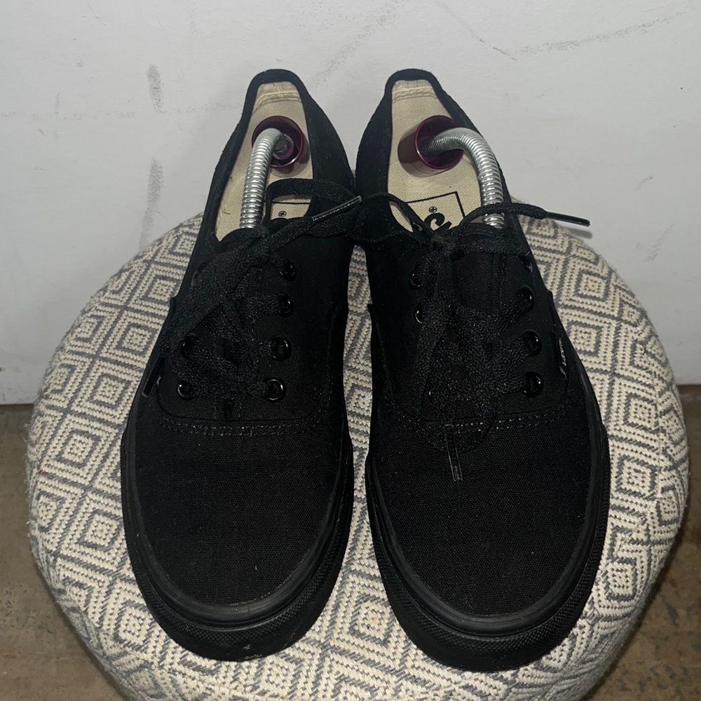Vans Men's Classic Black Lace Up Sneakers - Picture 2 of 6